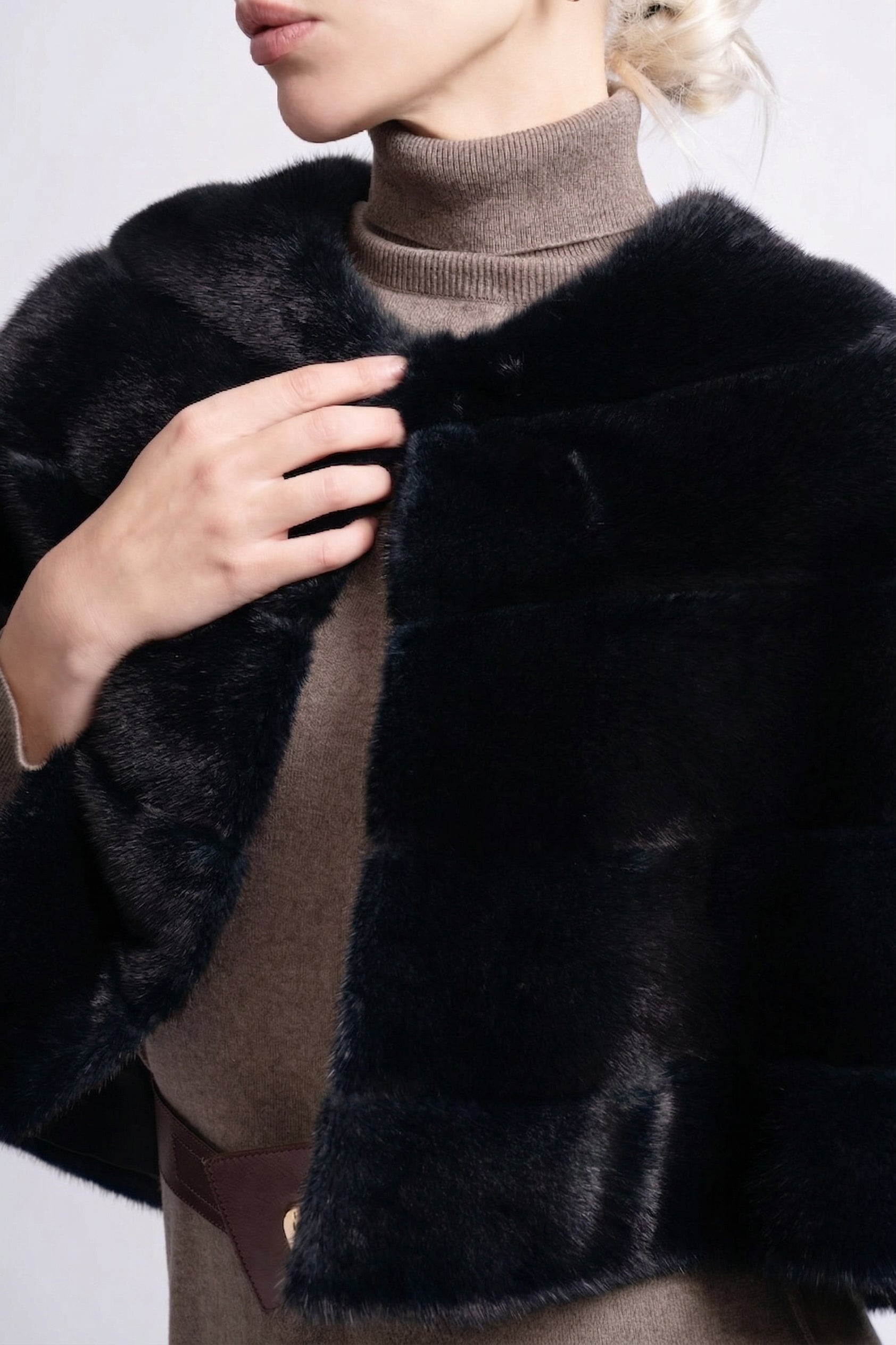 Black Elegance Mink Fur Bolero