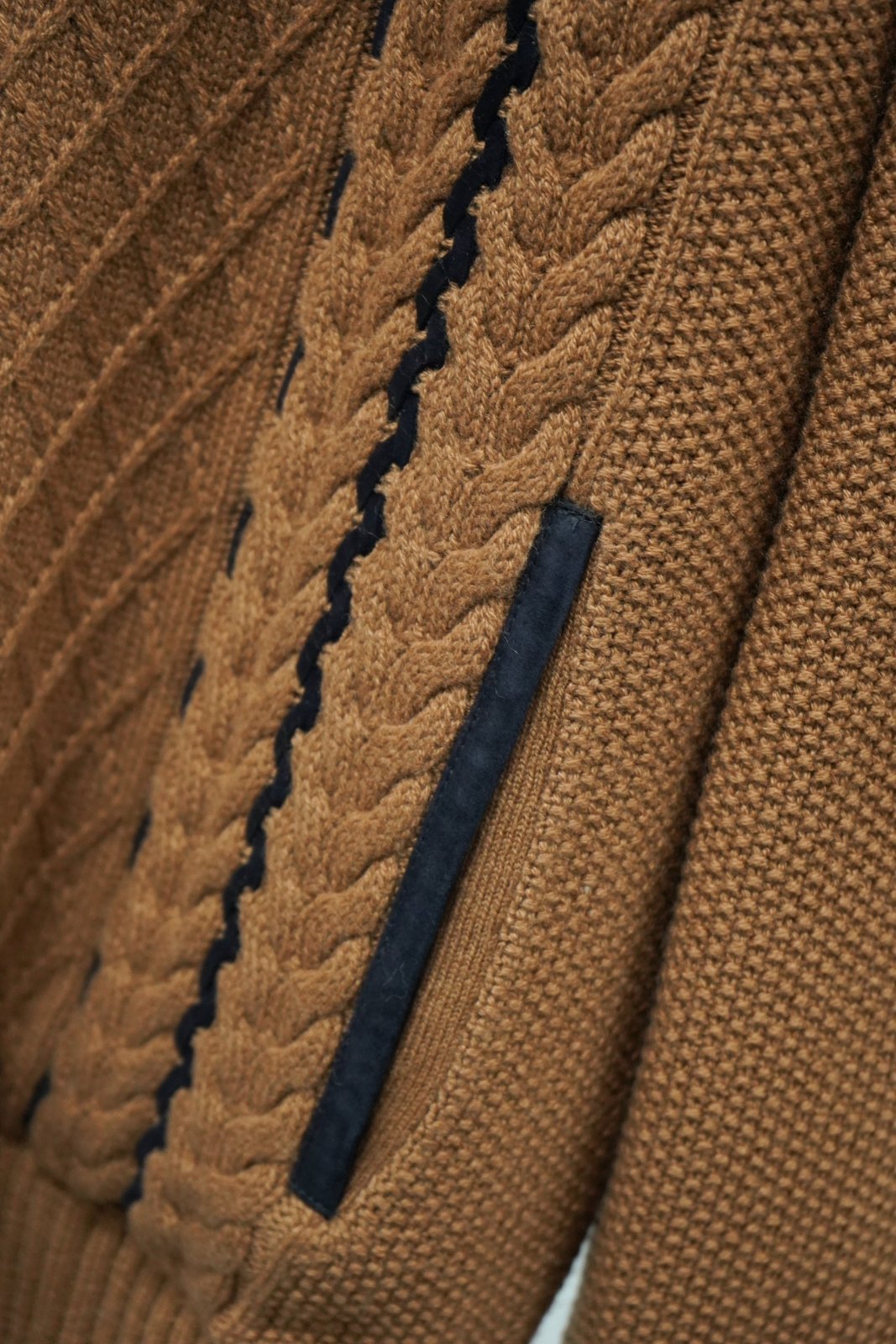 Tobacco Cashmere Knit Sweater - ADAMO