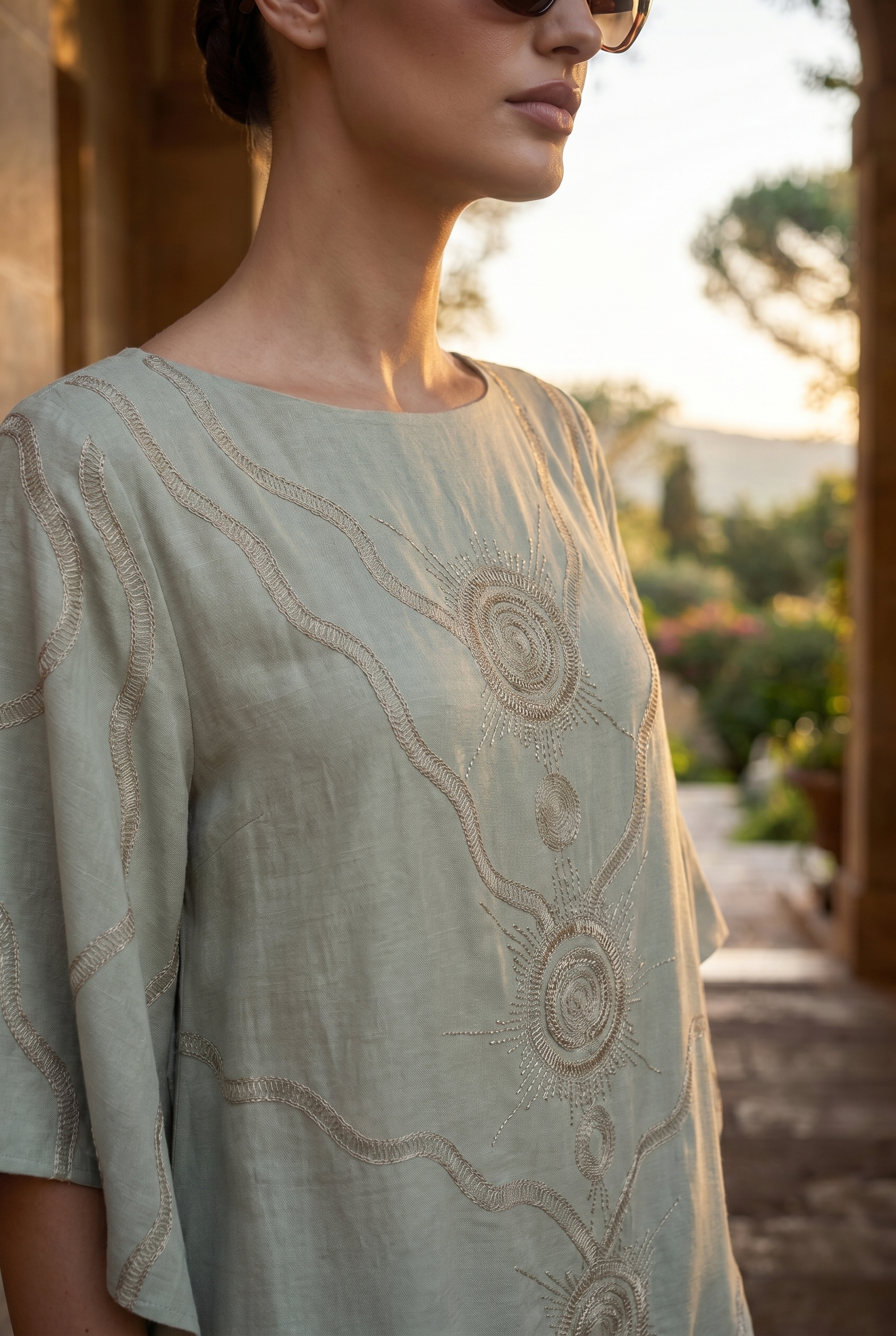Sorévia Embroidered Draped Kaftan