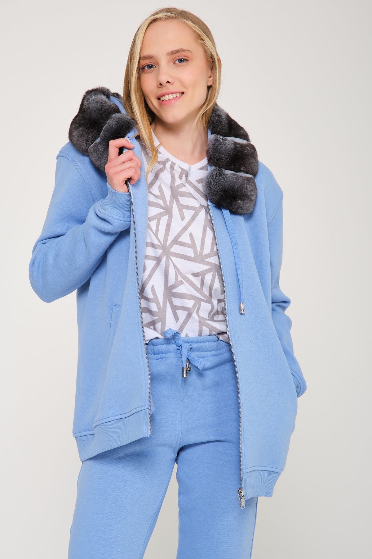 Blue hoodie with fur hot sale hood