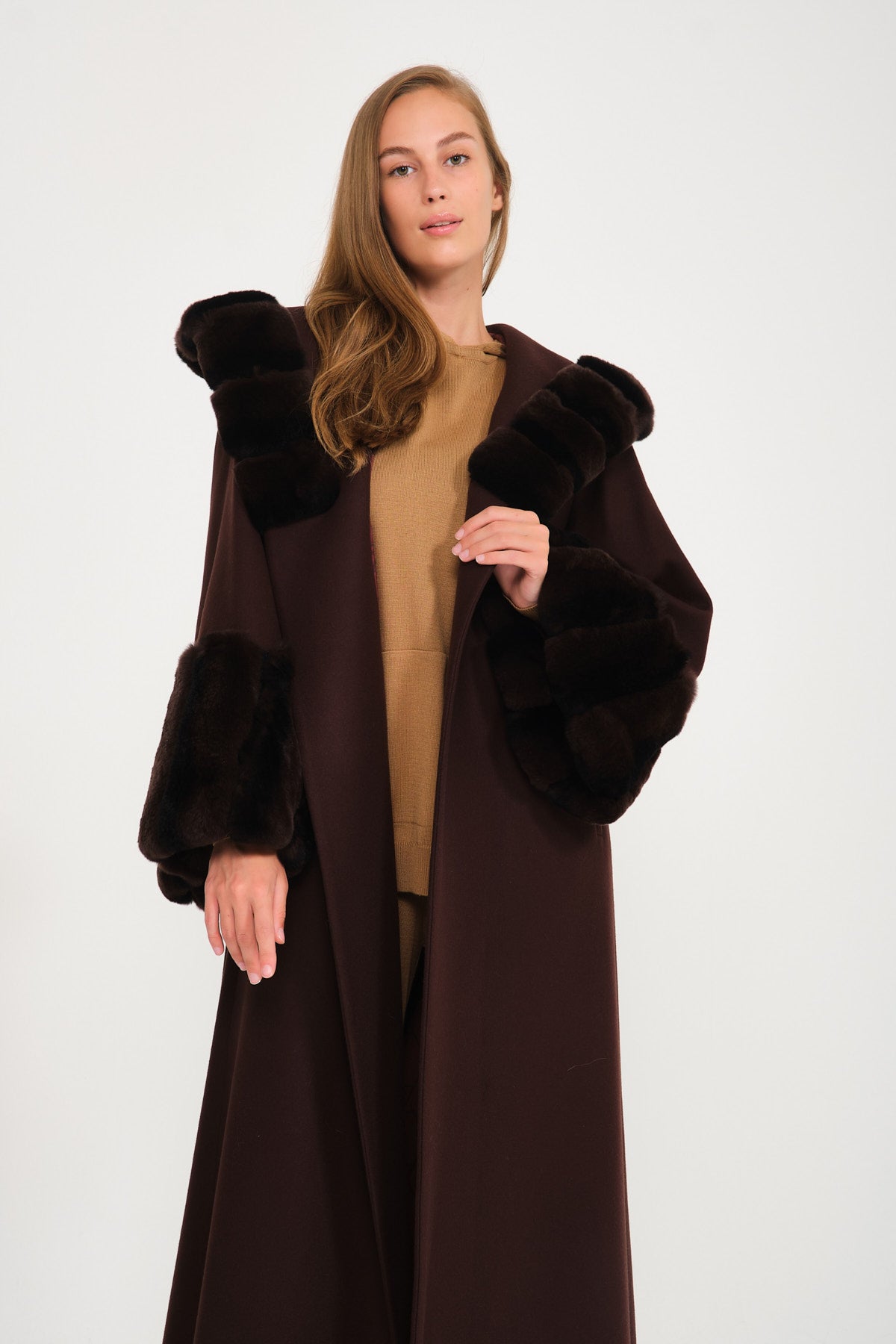 Brown Hooded Wool Rex Fur Abaya