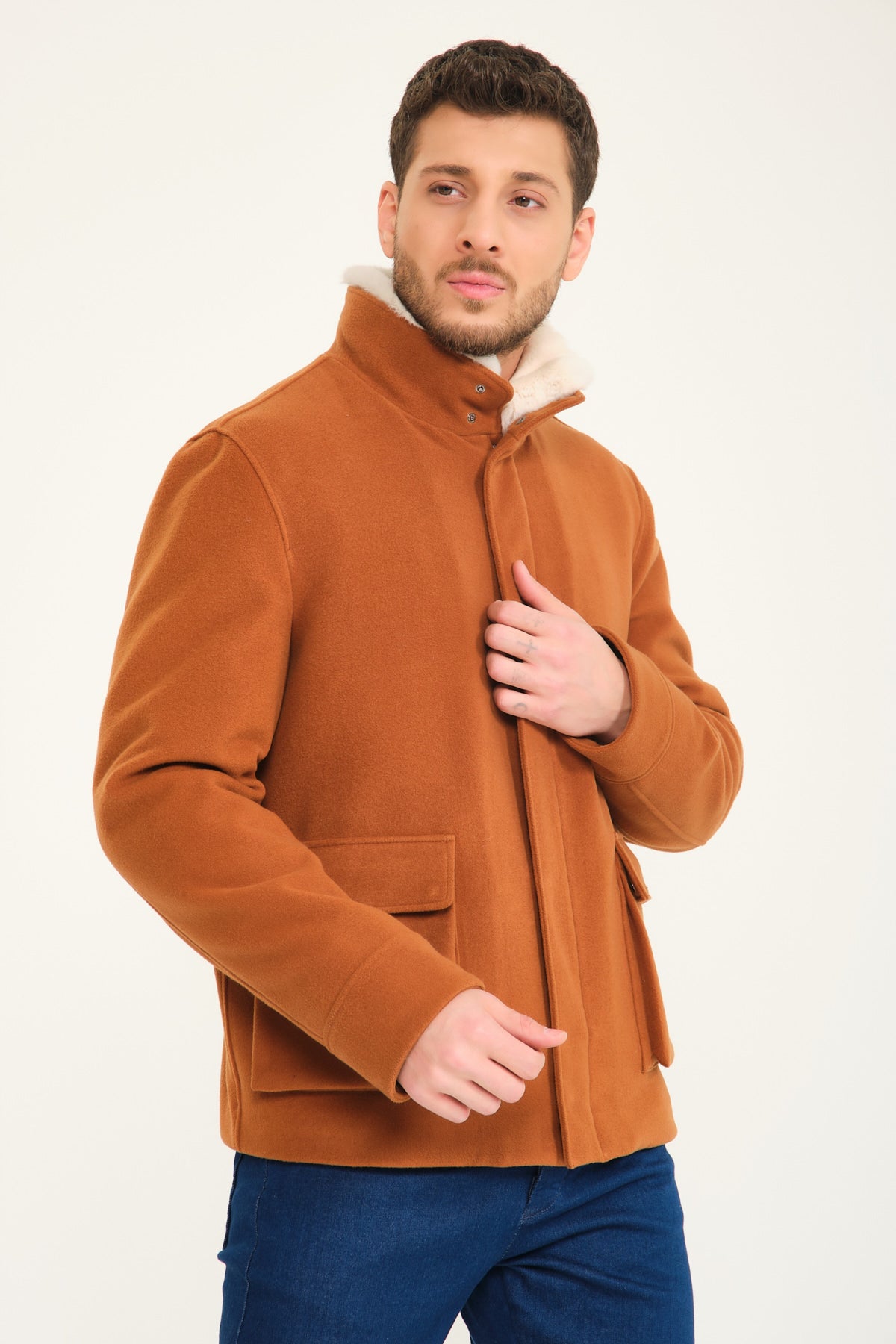 Tobacco store wool coat