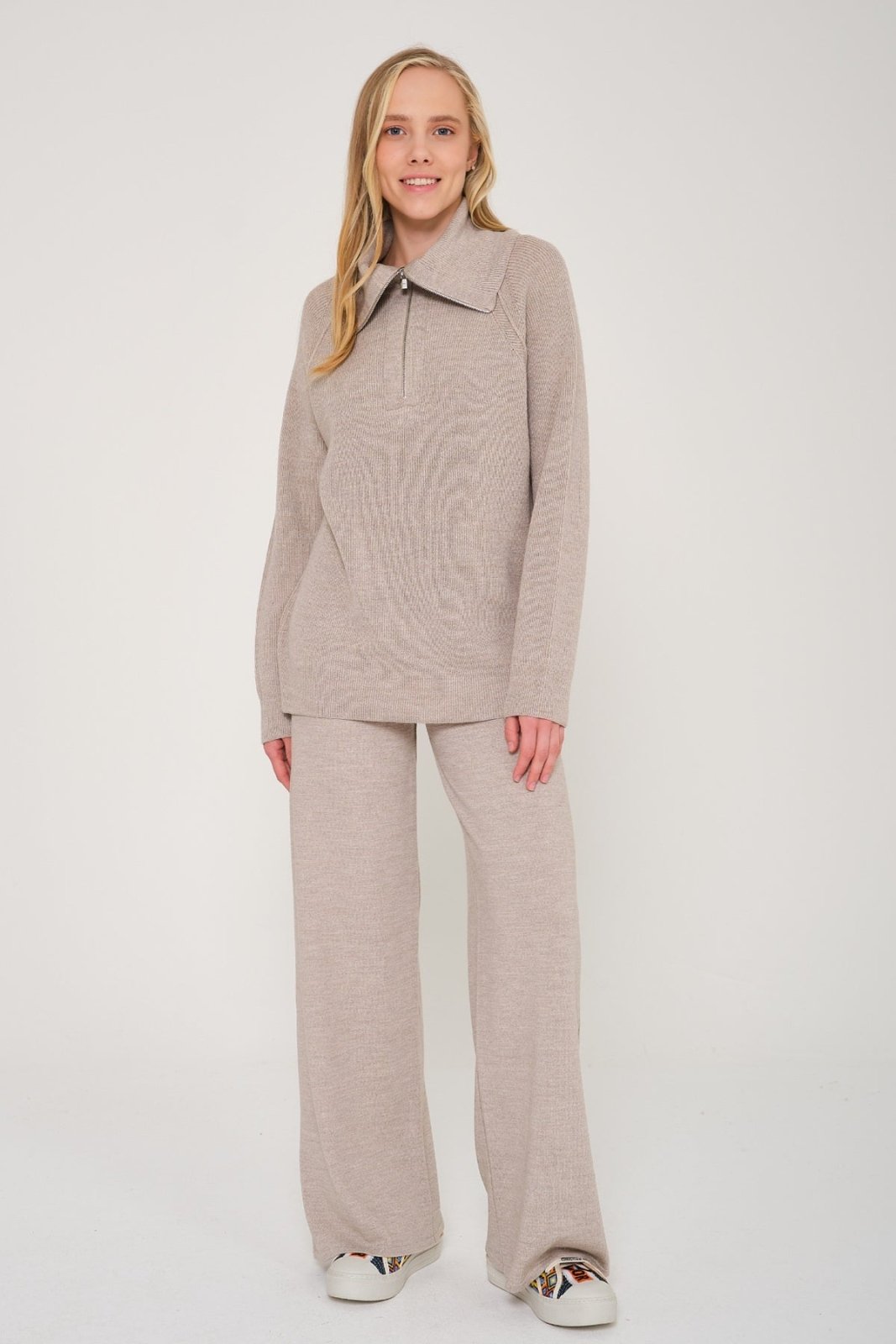 Beige Knit Wool Sweater & Pants Set - ADAMO