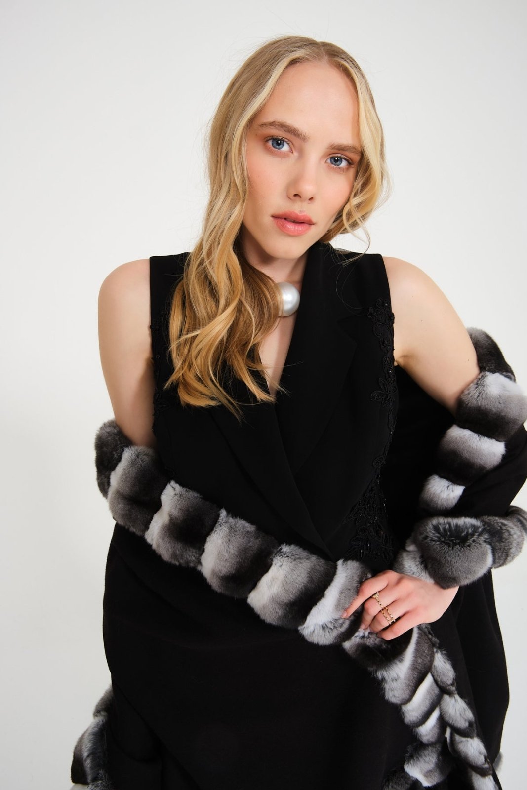 Black Chinchilla Fur Shawl - ADAMO