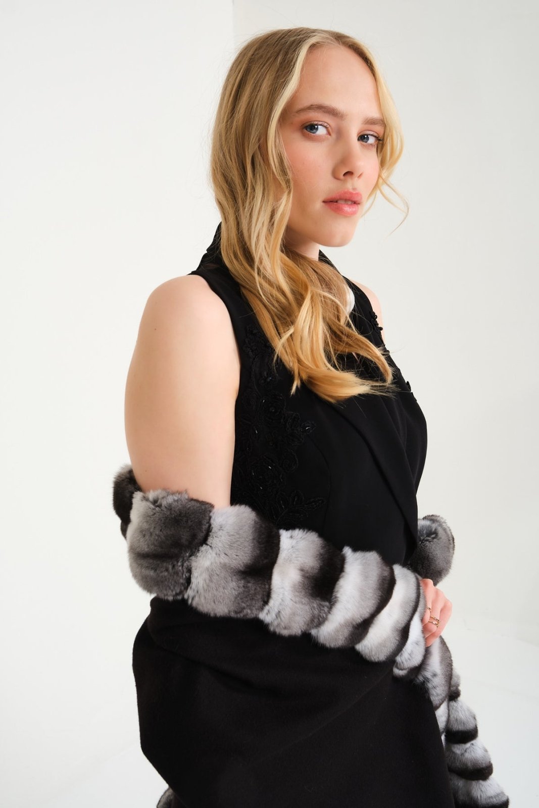 Black Chinchilla Fur Shawl - ADAMO