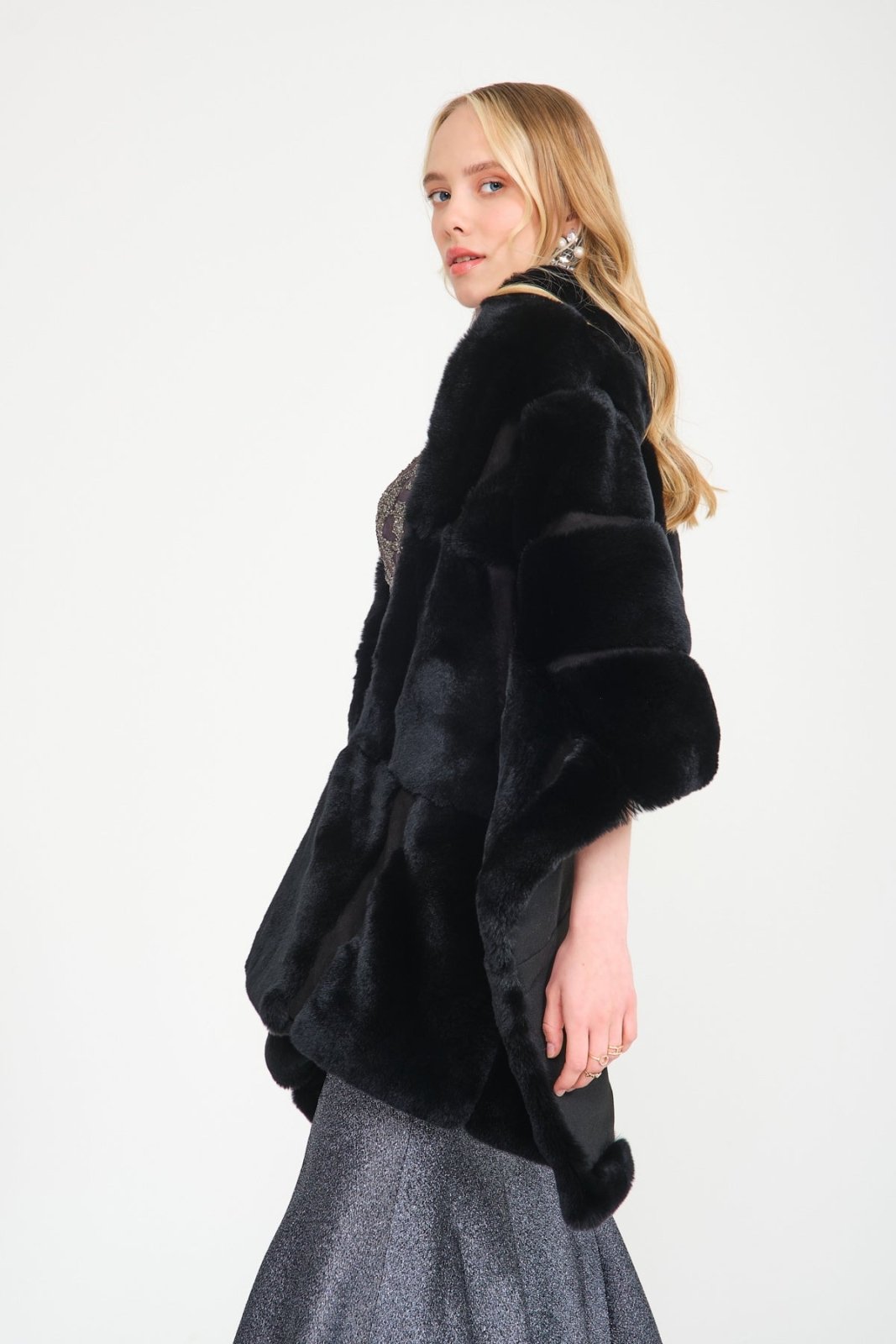 Black Rex Fur Shawl - ADAMO