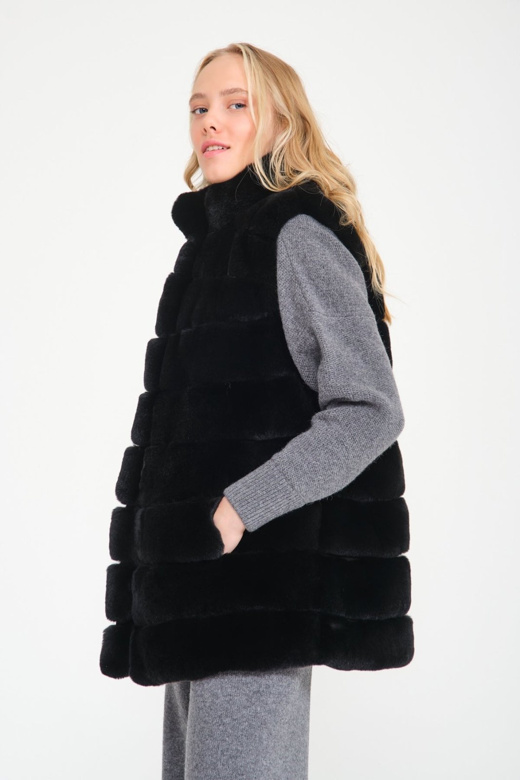 Black Rex Fur Vest - ADAMO