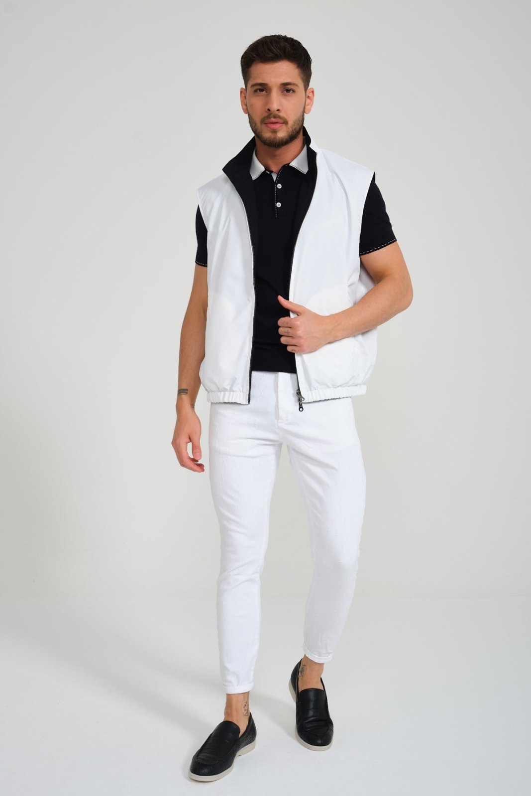 Black & White Double Face Waterproof Vest - ADAMO