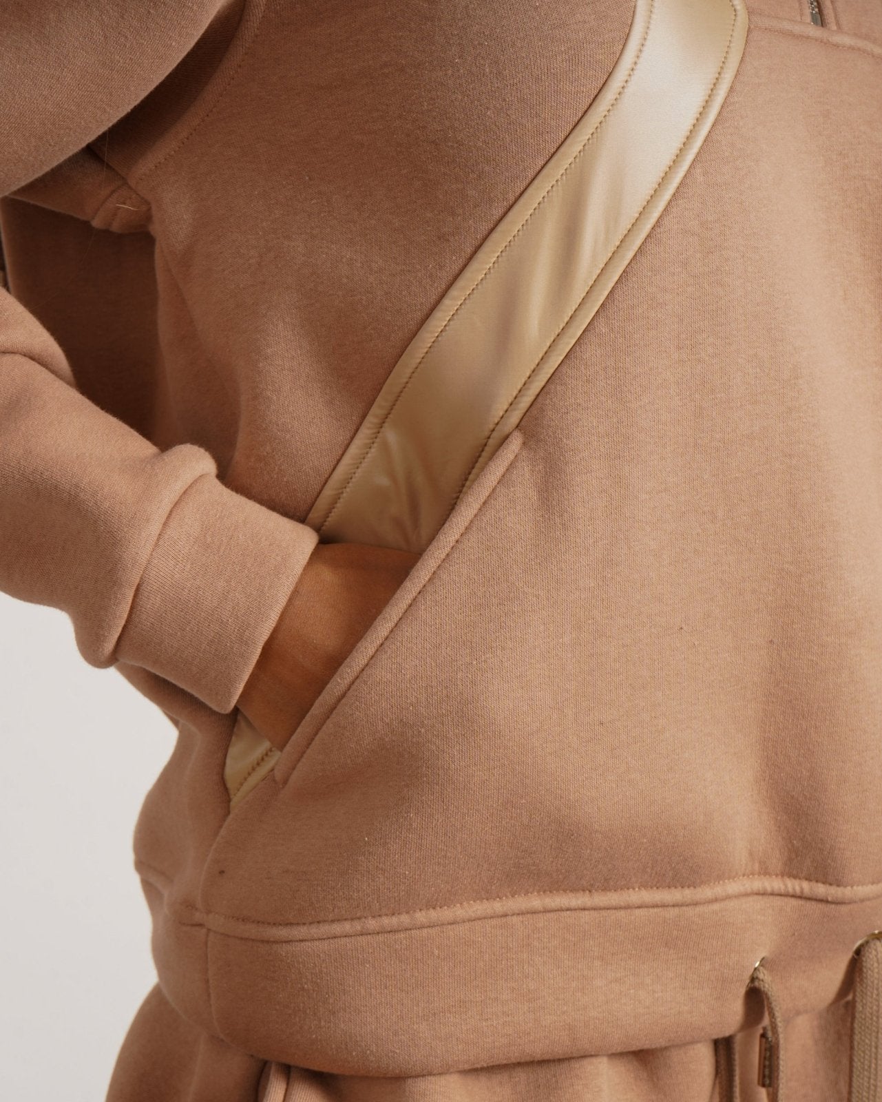 Camel Hoodie & Jogger Set - ADAMO