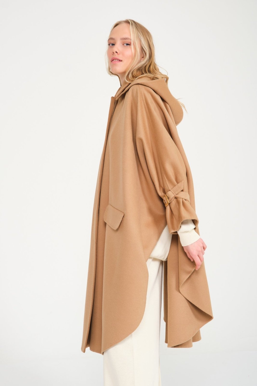 Camel Long Coat - ADAMO