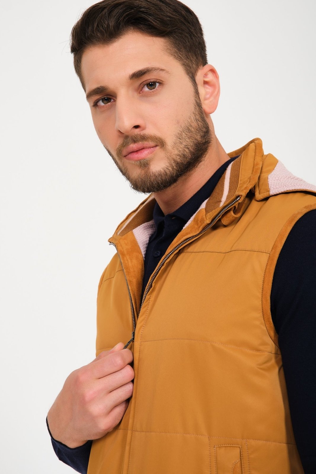 Camel Waterproof Vest - ADAMO