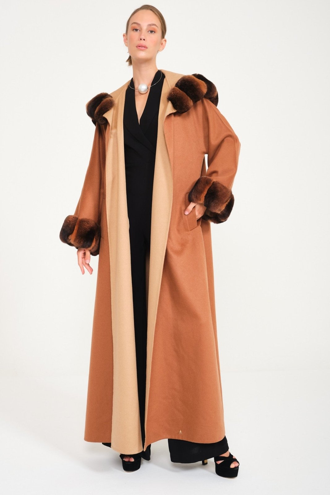 Canella / Camel Hooded Cashmere Chinchilla Fur Abaya - ADAMO