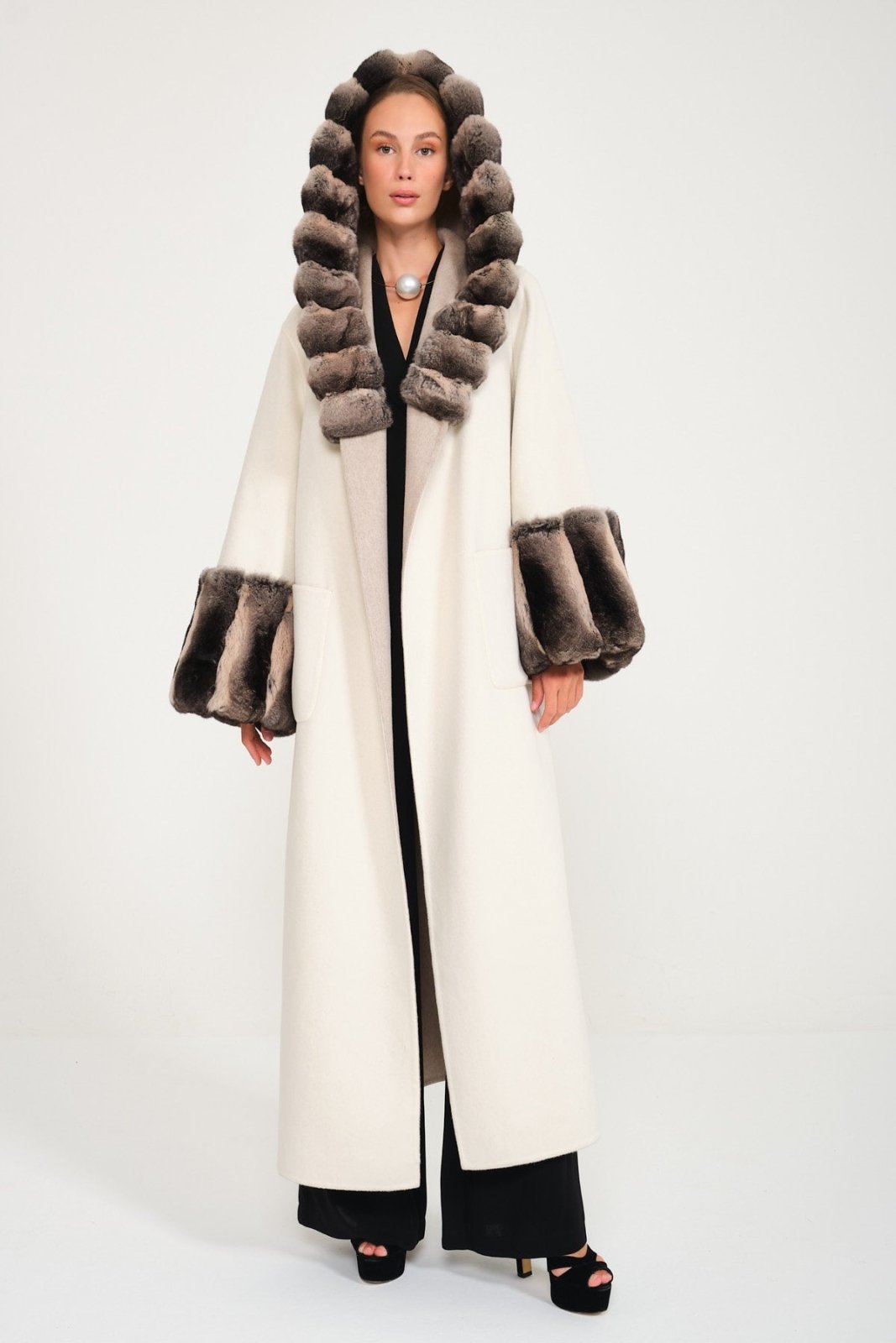 Casha / Milk Double Face Hooded Cashmere Chinchilla Fur Abaya - ADAMO