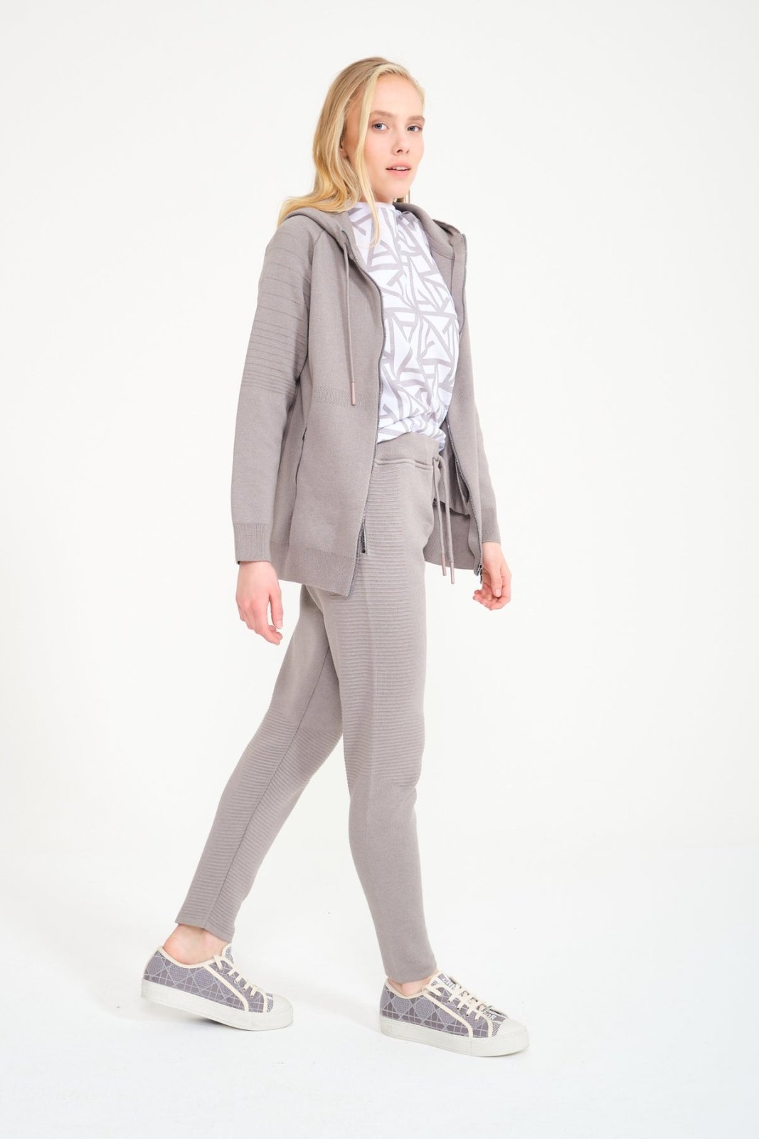 Grey Cardigan & Joggers Set - ADAMO