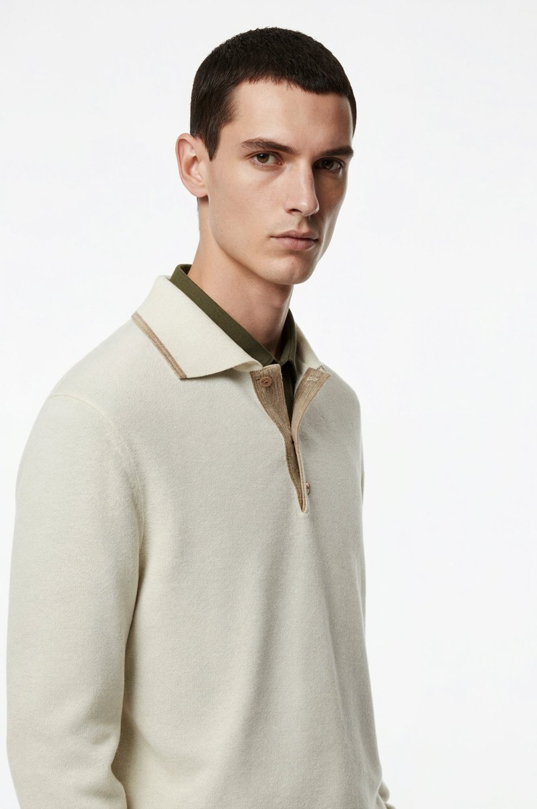 Look 1 | The Refined Explorer - ADAMO