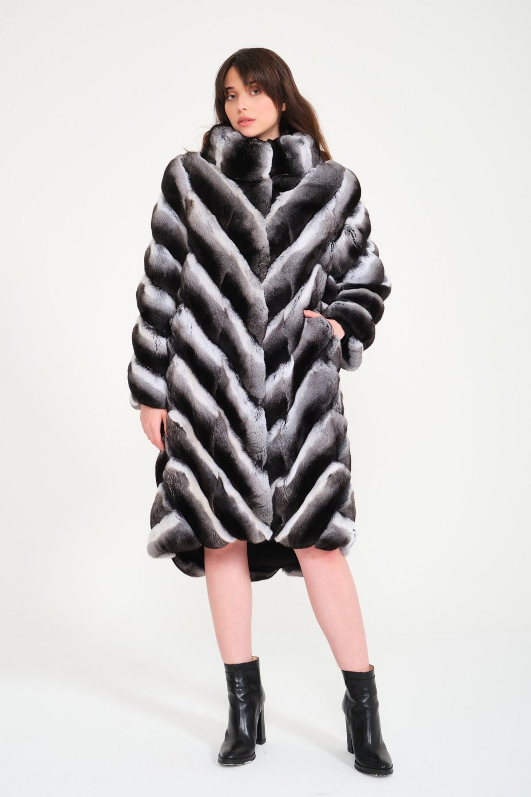 Natural Grey Chinchilla Fur Coat - ADAMO