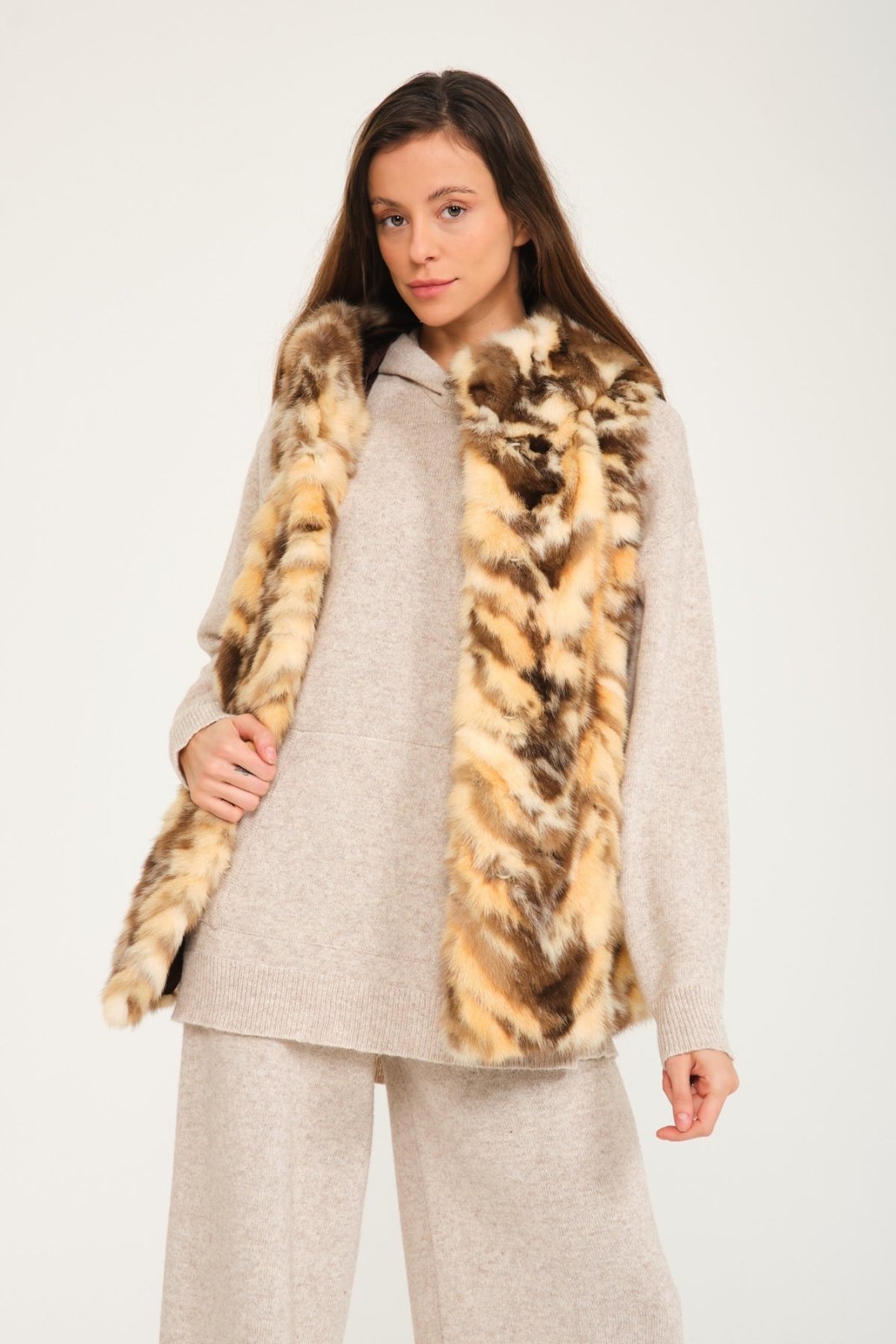 Naturel Sable Fur Vest - ADAMO