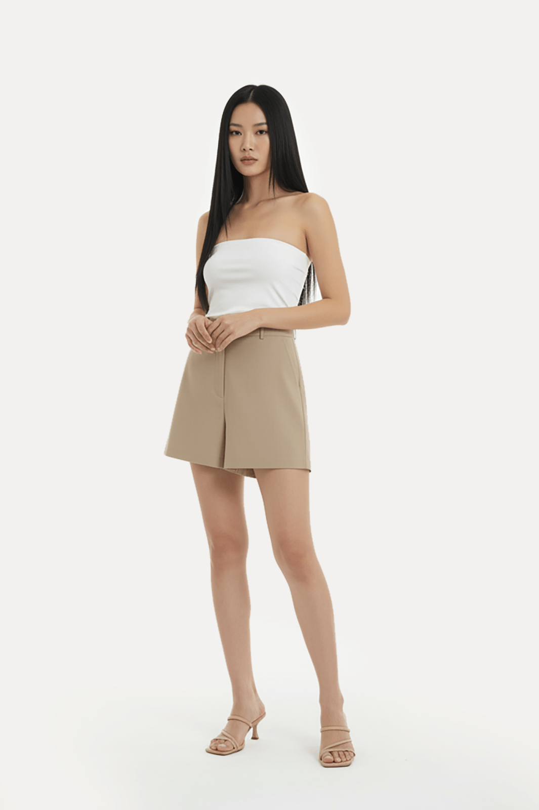 Sandstone Linen - Tailored Shorts - ADAMO