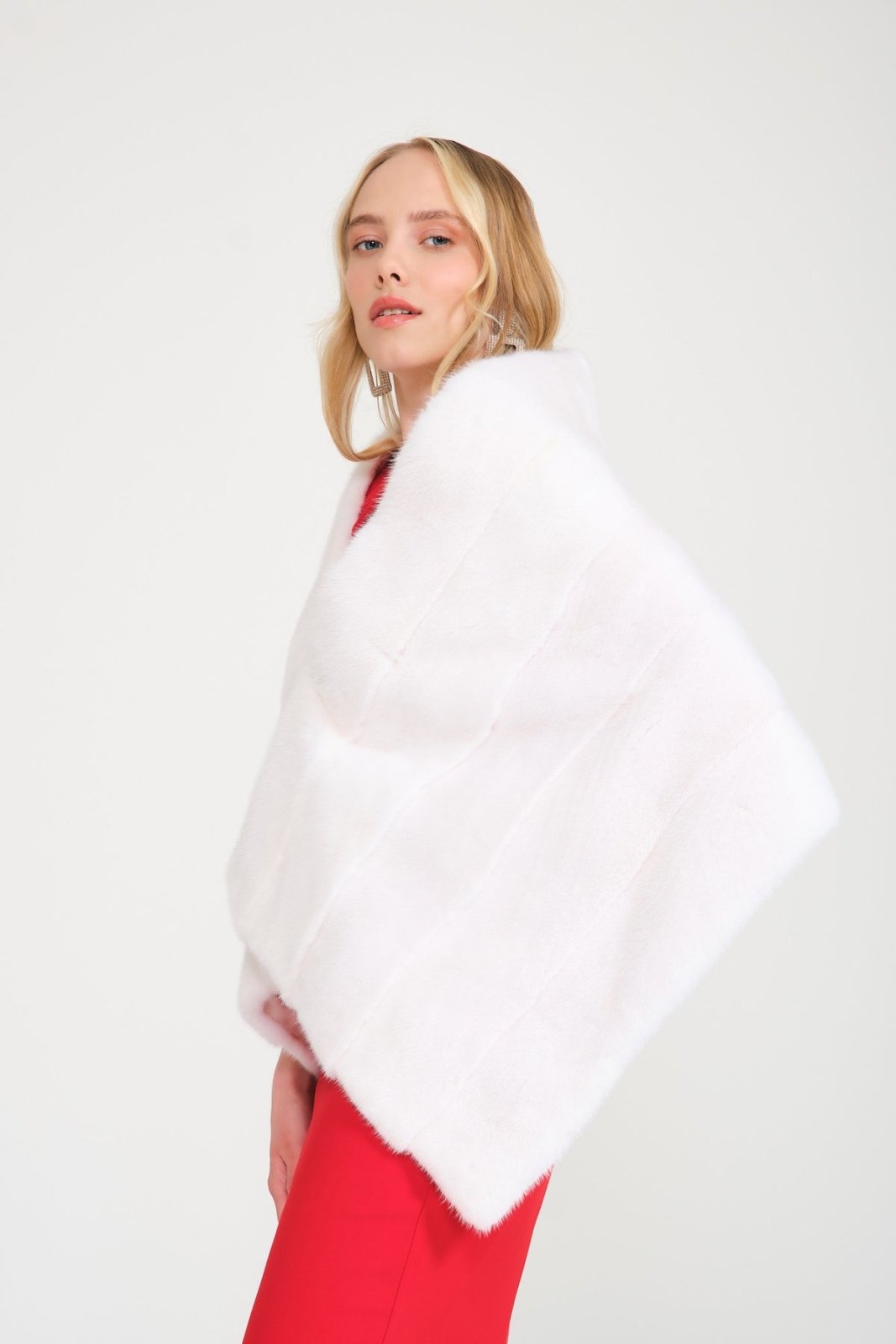 White Mink Fur Shawl - ADAMO