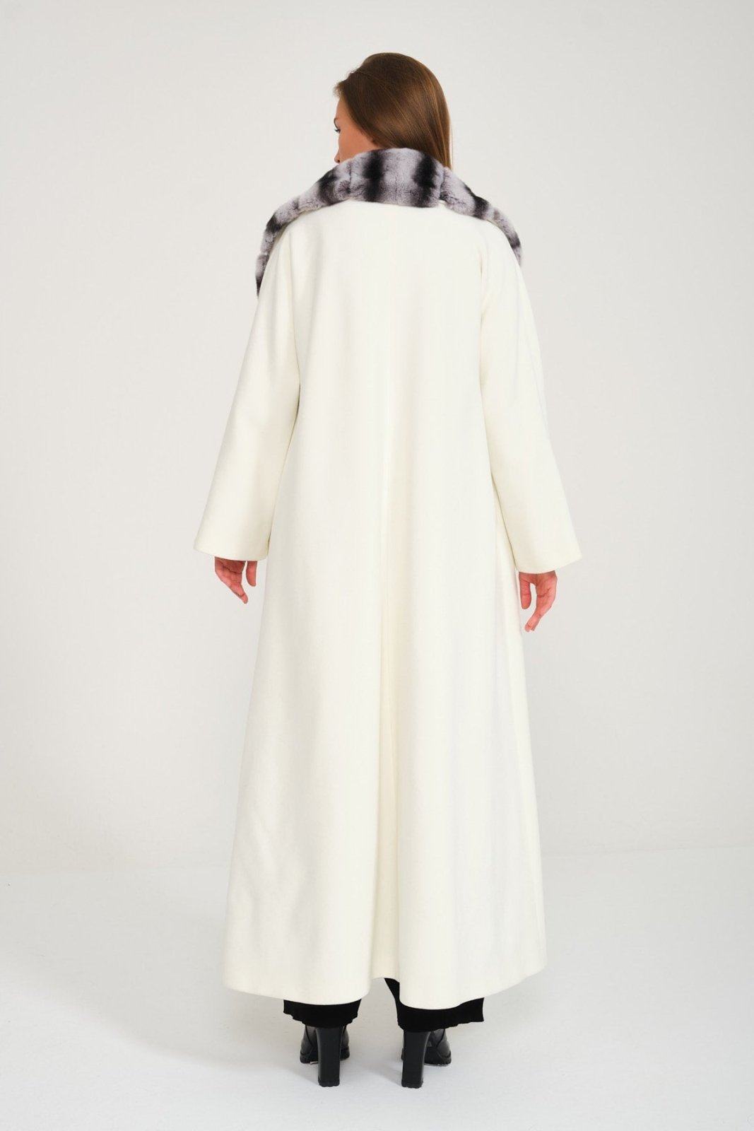 White Wool Rex Fur Abaya - ADAMO