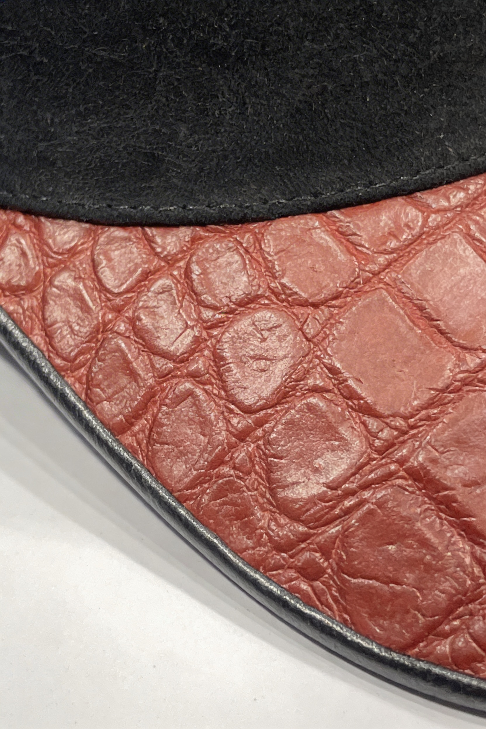 Noir Crocodile Leather Contrast Cap