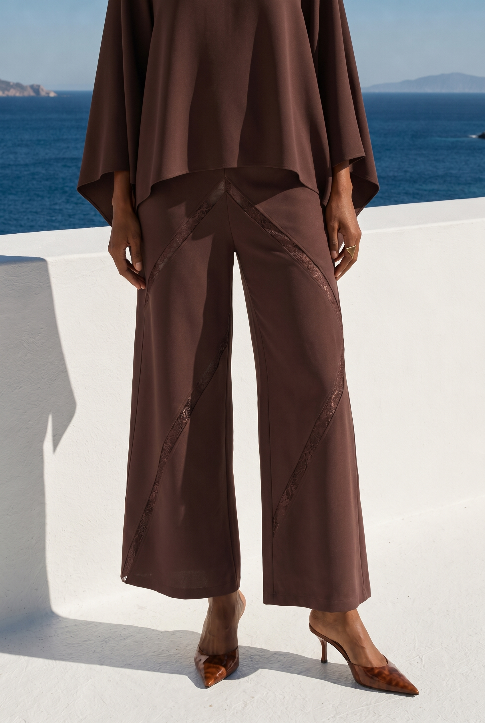Seravelle Mocha Wide-Leg Trousers