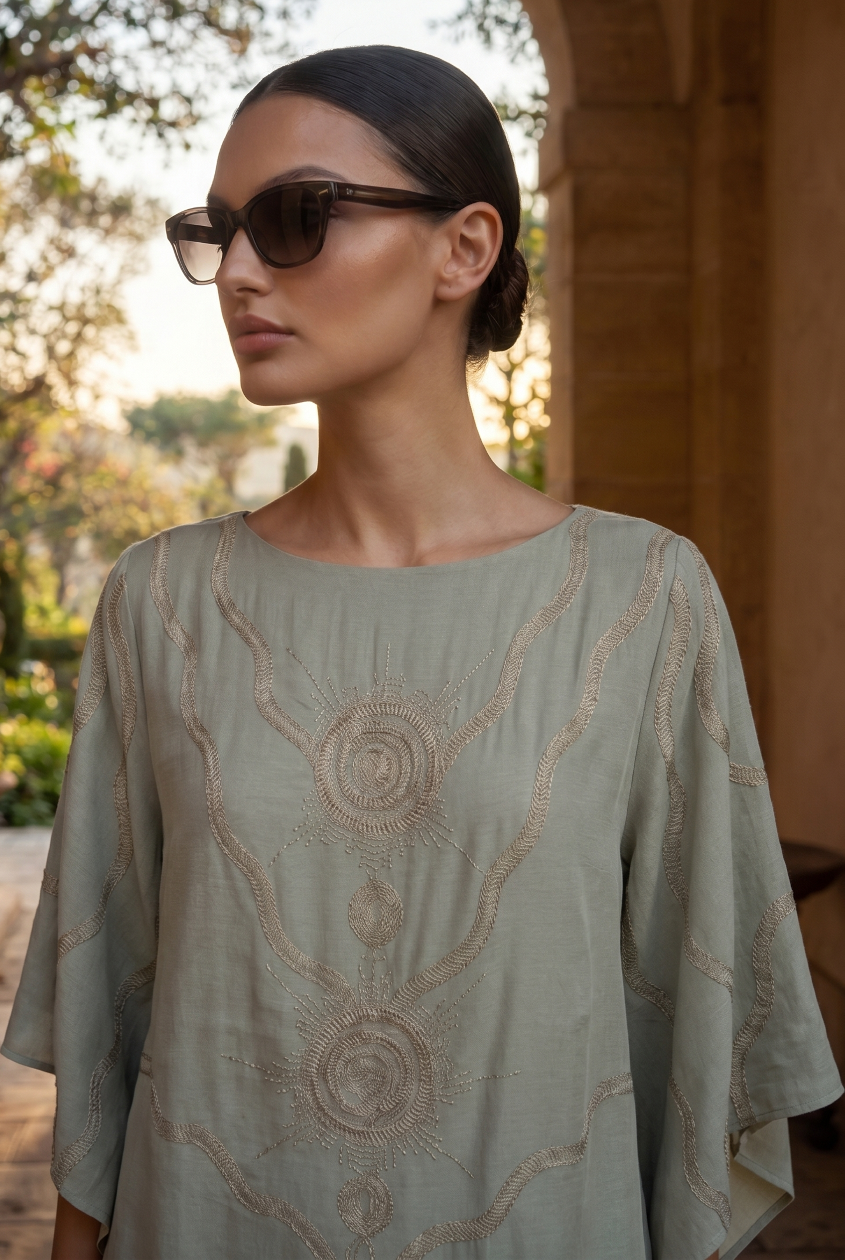 Sorévia Embroidered Draped Kaftan