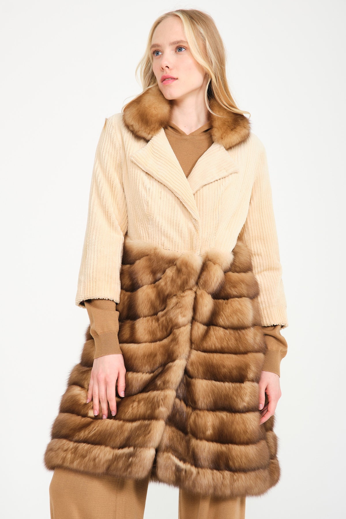 Women's Fur Coats & Jackets