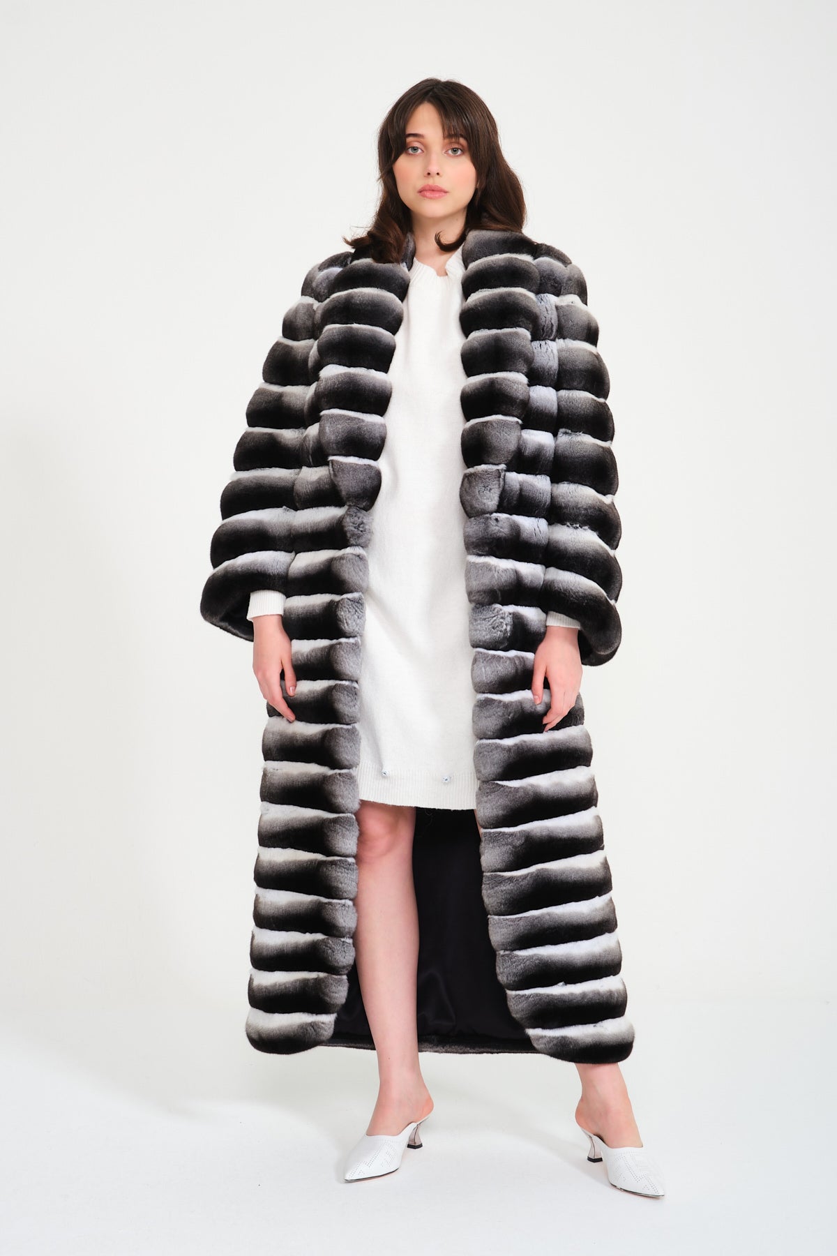 Natural Grey Long Chinchilla Fur Coat