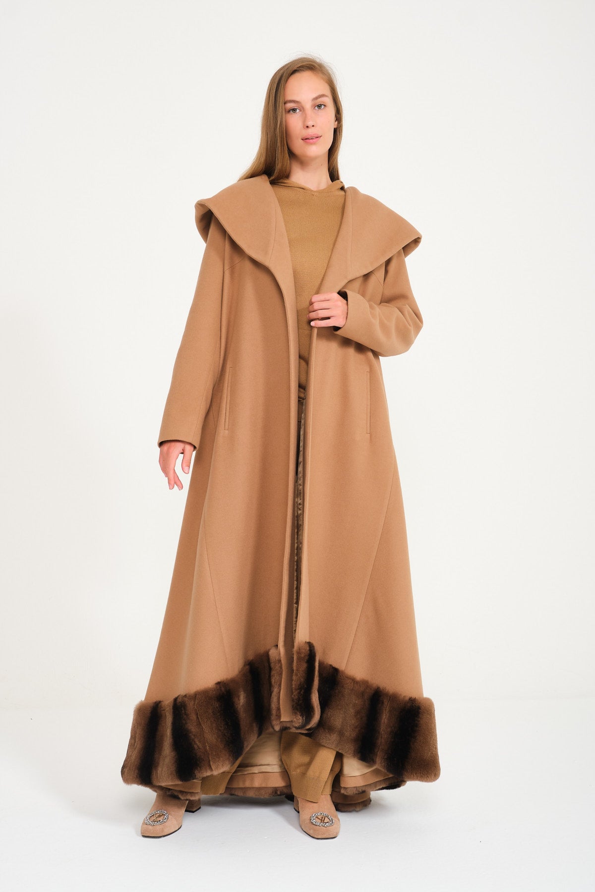 Honey Color Hooded Wool Rex Fur Abaya