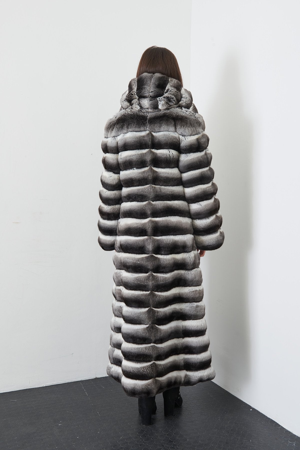 Grey Long Chinchilla Fur Coat